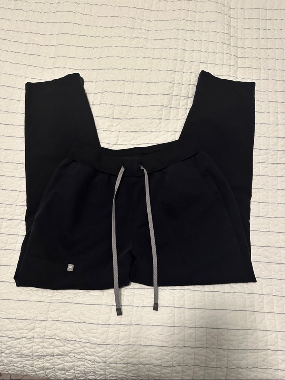 Fabletics Scrub Pants - Picture 1 of 3